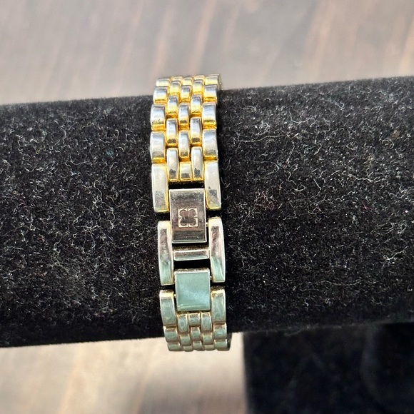 Liz Claiborne New York CZ Diamond Studded Circular Face Linked Watch, Gold-tone - Picture 9 of 16